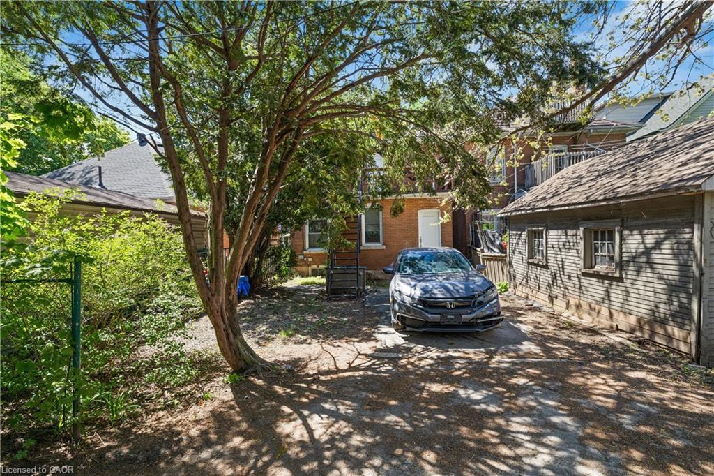 115 Spadina Avenue, Hamilton, ON - Outdoor