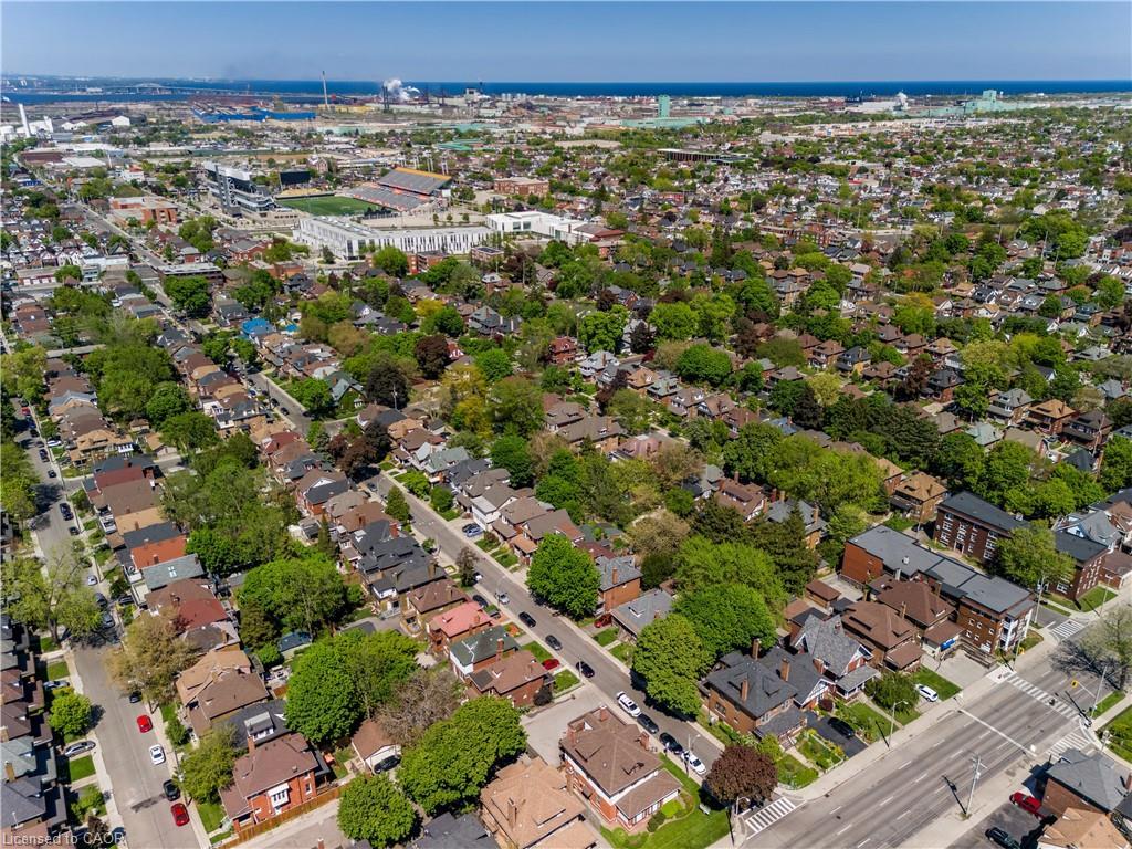 115 Spadina Avenue, Hamilton, ON - Outdoor With View
