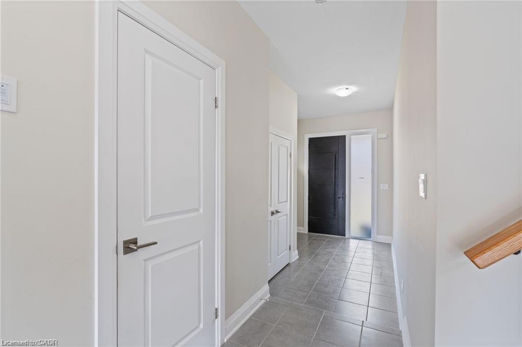 34 Sportsman Hill Street, Kitchener, ON - Indoor Photo Showing Other Room