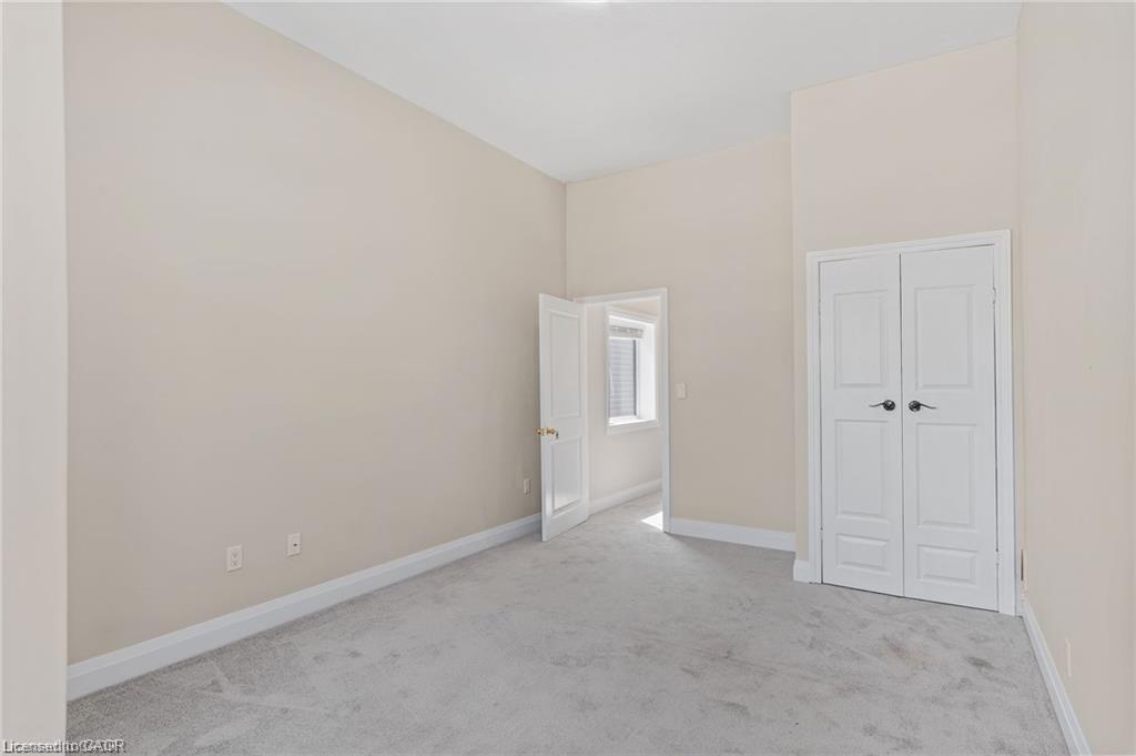 34 Sportsman Hill Street, Kitchener, ON - Indoor Photo Showing Other Room