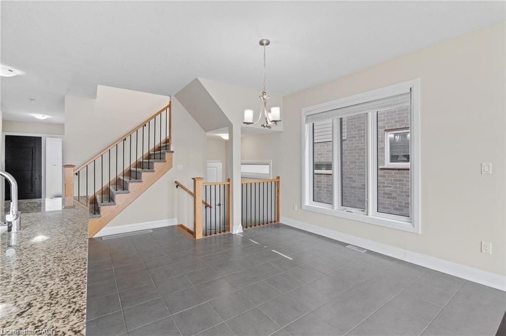 34 Sportsman Hill Street, Kitchener, ON - Indoor Photo Showing Other Room