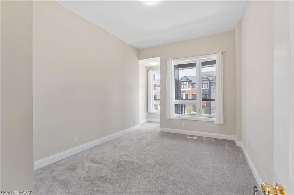 34 Sportsman Hill Street, Kitchener, ON - Indoor Photo Showing Other Room