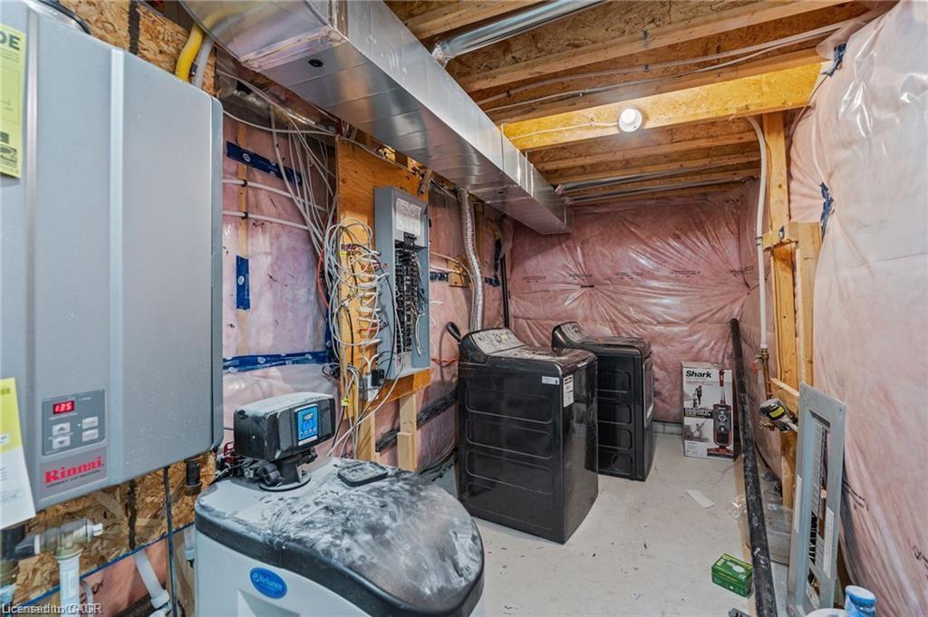 34 Sportsman Hill Street, Kitchener, ON - Indoor Photo Showing Basement