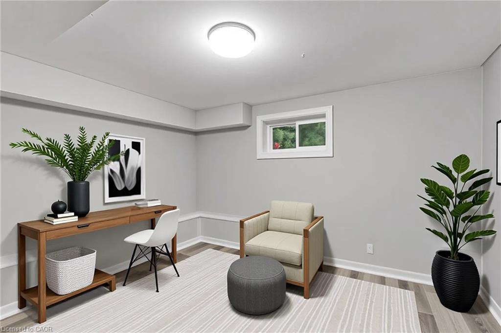 12 Lincoln Street, Hamilton, ON - Indoor