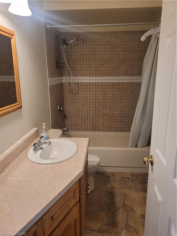 9673 3Rd Conc Road, West Lincoln, ON - Indoor Photo Showing Bathroom