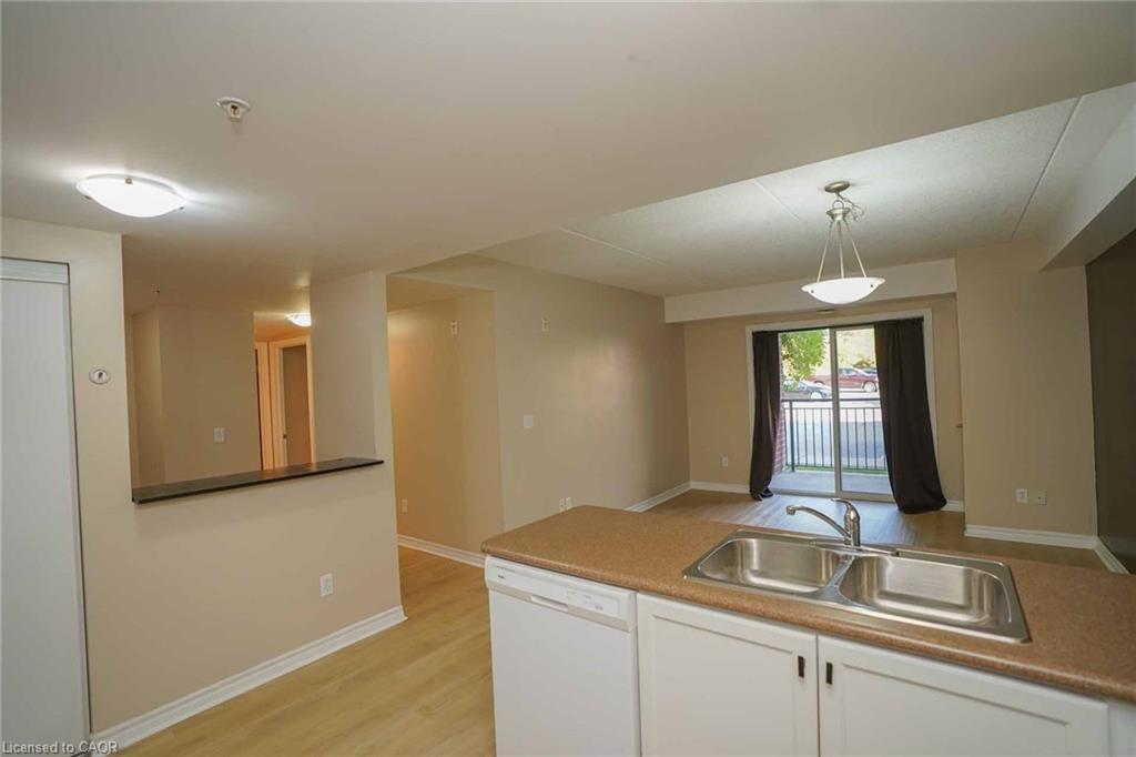 106-39 Goodwin Drive, Guelph, ON - Indoor Photo Showing Kitchen With Double Sink