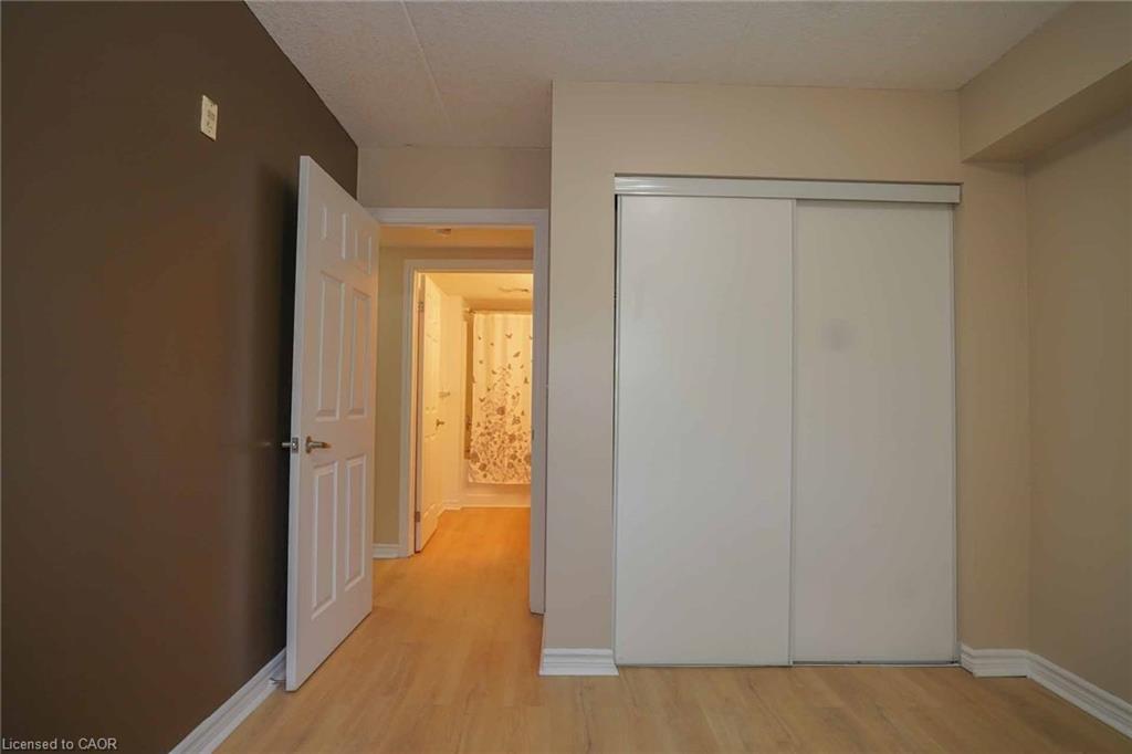 106-39 Goodwin Drive, Guelph, ON - Indoor Photo Showing Other Room