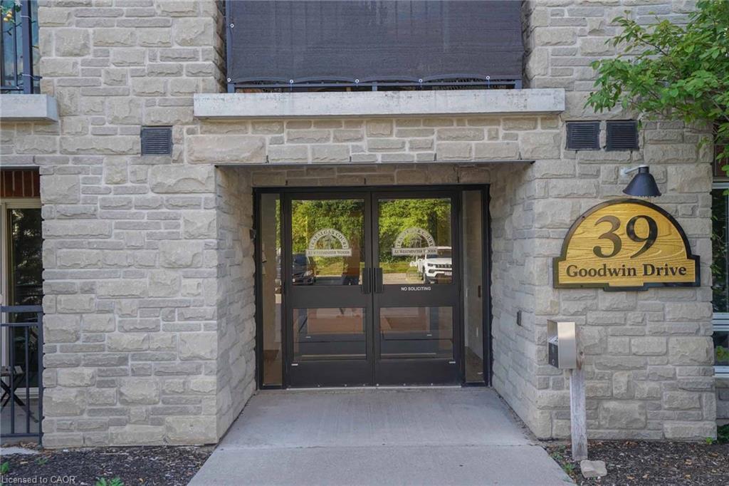 106-39 Goodwin Drive, Guelph, ON - Outdoor