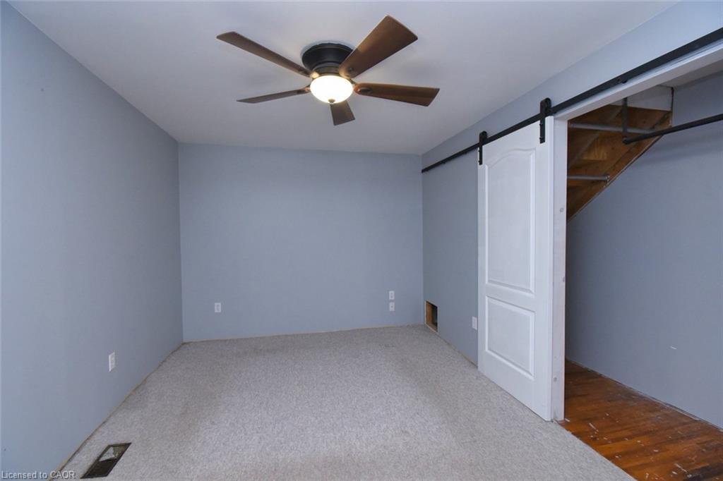 139 Chestnut Avenue, Brantford, ON - Indoor Photo Showing Other Room