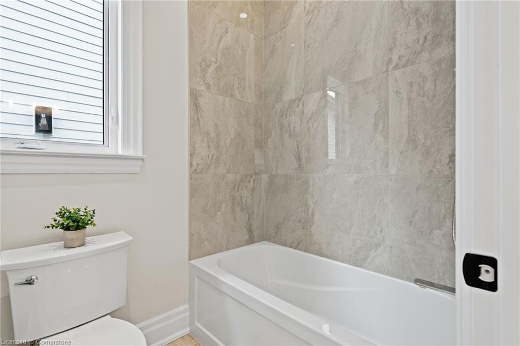 107 Millpond Road, Niagara-On-The-Lake, ON - Indoor Photo Showing Bathroom