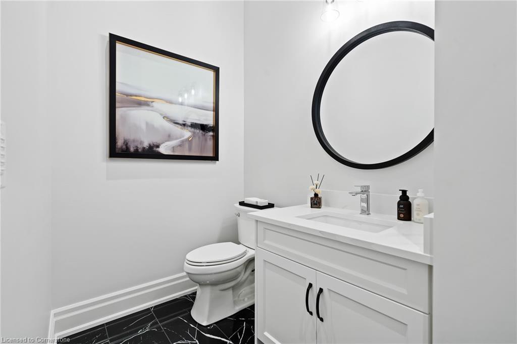 107 Millpond Road, Niagara-On-The-Lake, ON - Indoor Photo Showing Bathroom