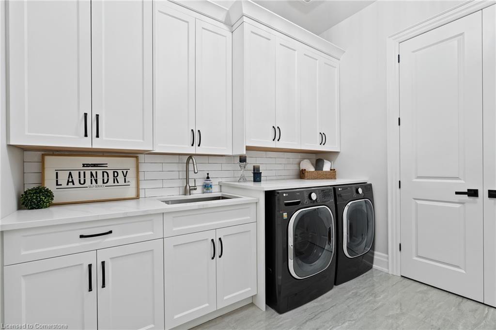 107 Millpond Road, Niagara-On-The-Lake, ON - Indoor Photo Showing Laundry Room