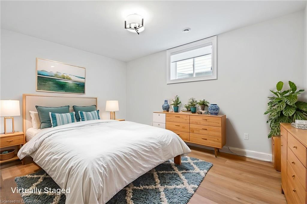 107 Millpond Road, Niagara-On-The-Lake, ON - Indoor Photo Showing Bedroom