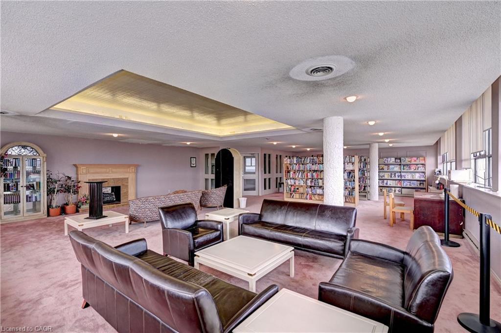 1502-375 King Street N, Waterloo, ON - Indoor