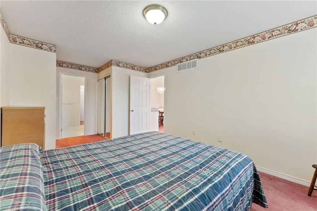 20-60 Rice Avenue, Hamilton, ON - Indoor Photo Showing Bedroom