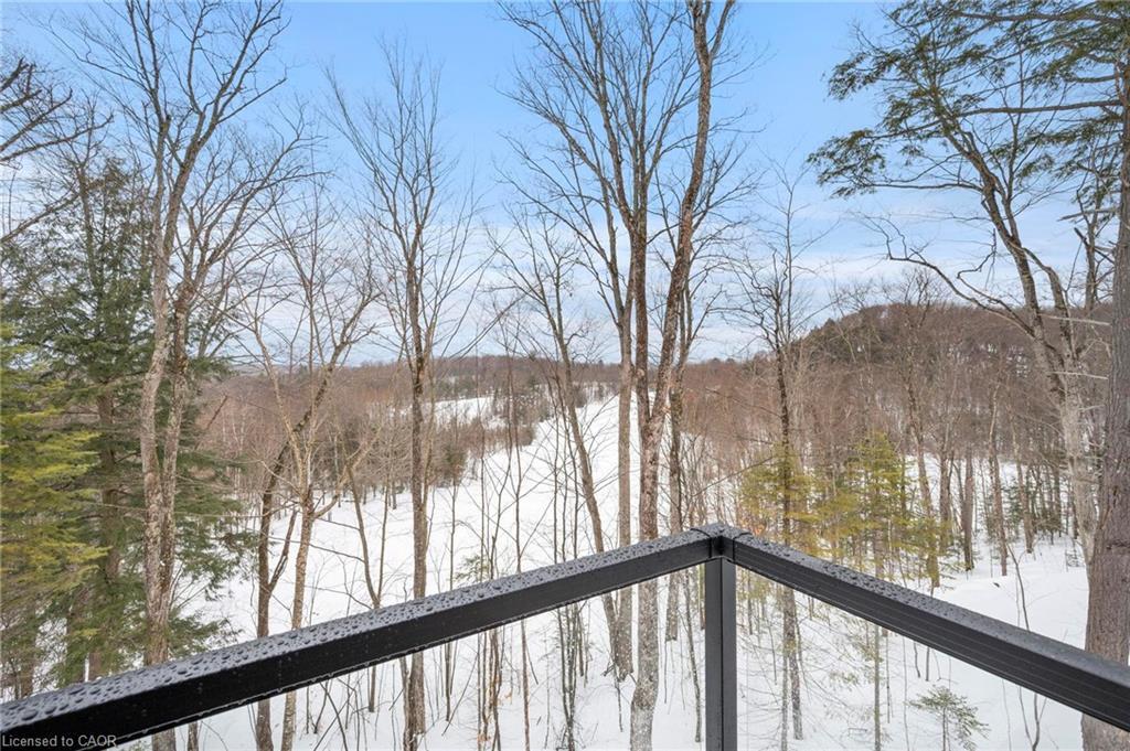 33 Glen Eagle Court, Huntsville, ON - Outdoor With View