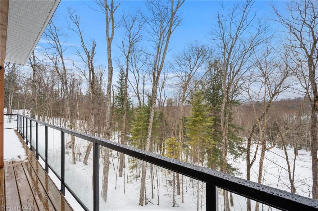 33 Glen Eagle Court, Huntsville, ON - Outdoor With View