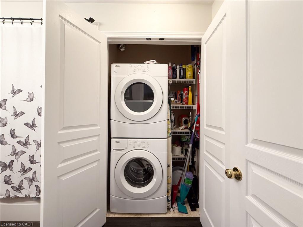 13 Clonmel Lane, Port Dover, ON - Indoor Photo Showing Laundry Room