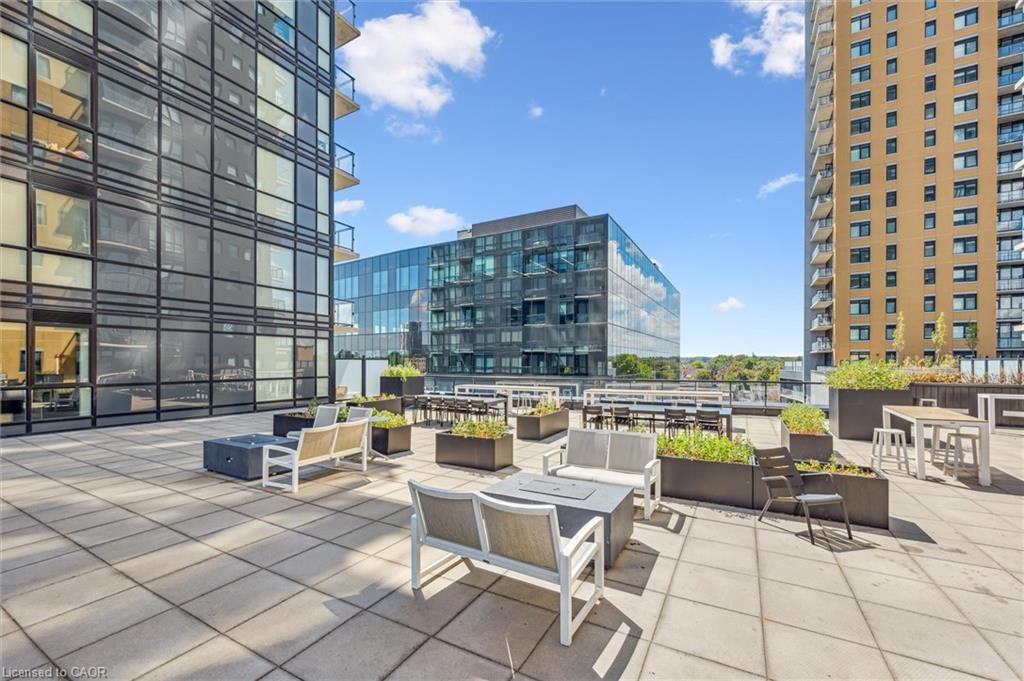902-100 Garment Street, Kitchener, ON - Outdoor