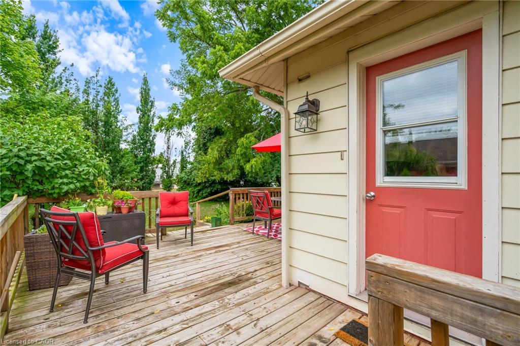 15756 Niagara Parkway, Niagara-On-The-Lake, ON - Outdoor With Deck Patio Veranda With Exterior