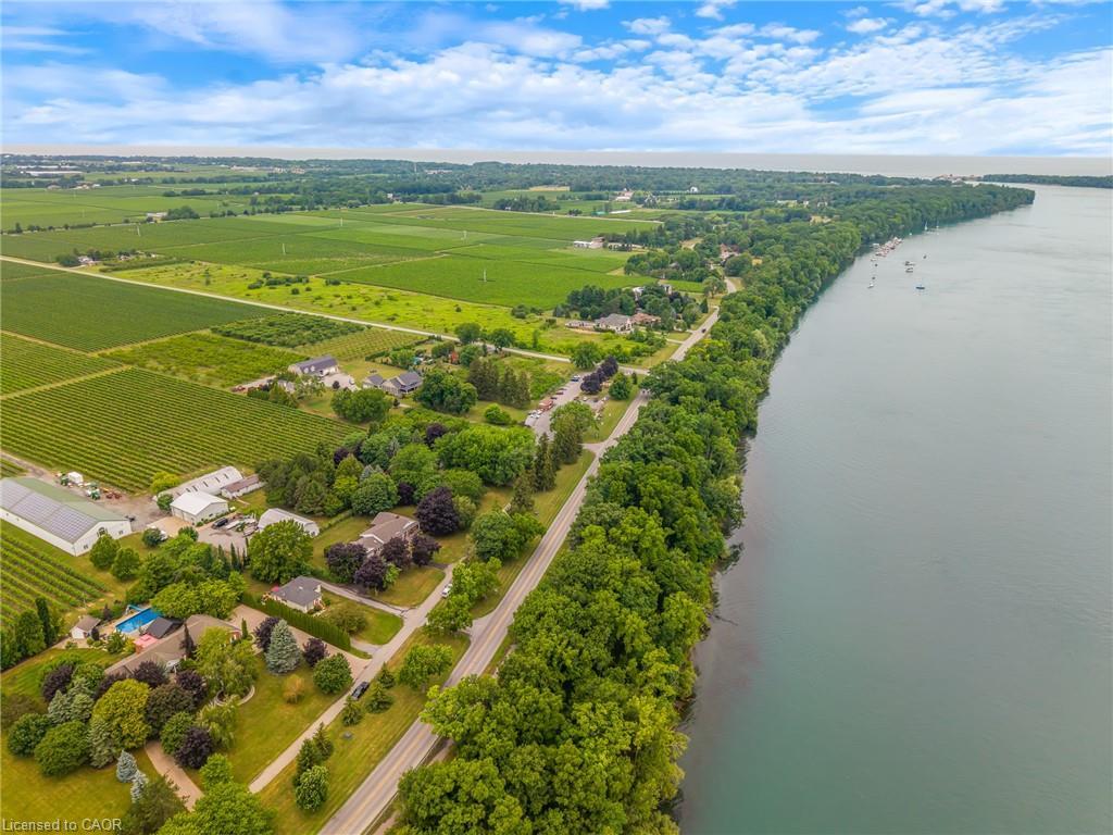 15756 Niagara Parkway, Niagara-On-The-Lake, ON - Outdoor With View