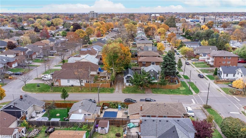11 Perry Street, St. Catharines, ON - Outdoor With View