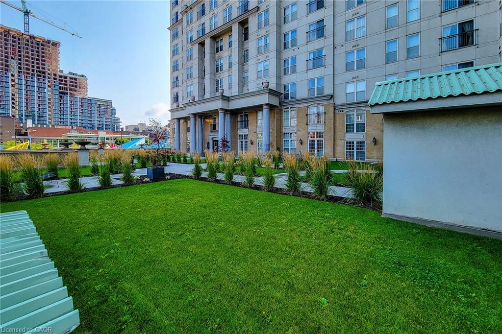 402-135 James Street S, Hamilton, ON - Outdoor