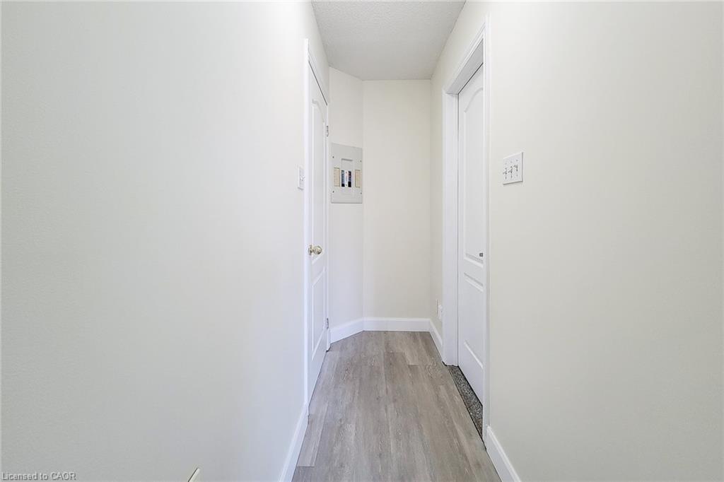 402-135 James Street S, Hamilton, ON - Indoor Photo Showing Other Room
