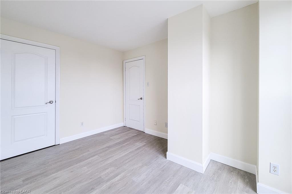 402-135 James Street S, Hamilton, ON - Indoor Photo Showing Other Room