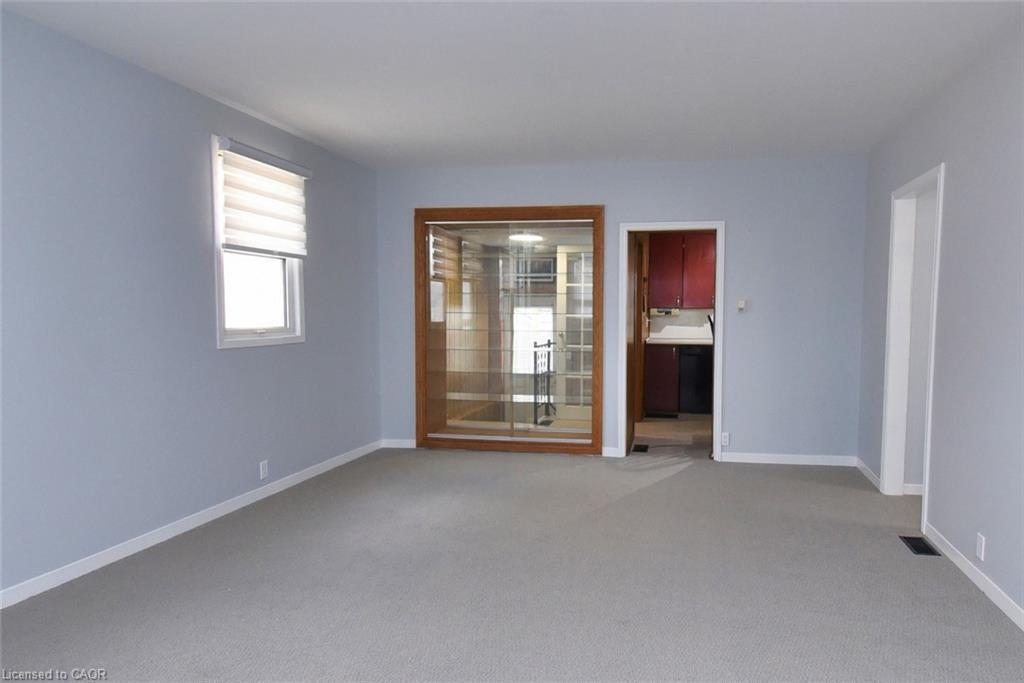 17 Craigroyston Road, Hamilton, ON - Indoor Photo Showing Other Room