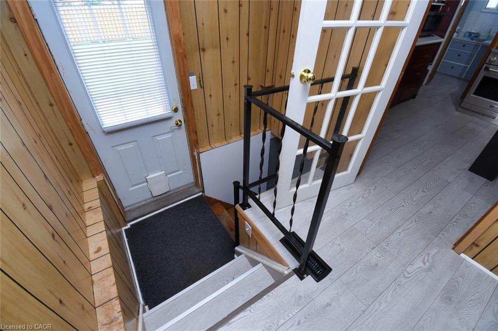 17 Craigroyston Road, Hamilton, ON - Indoor Photo Showing Other Room