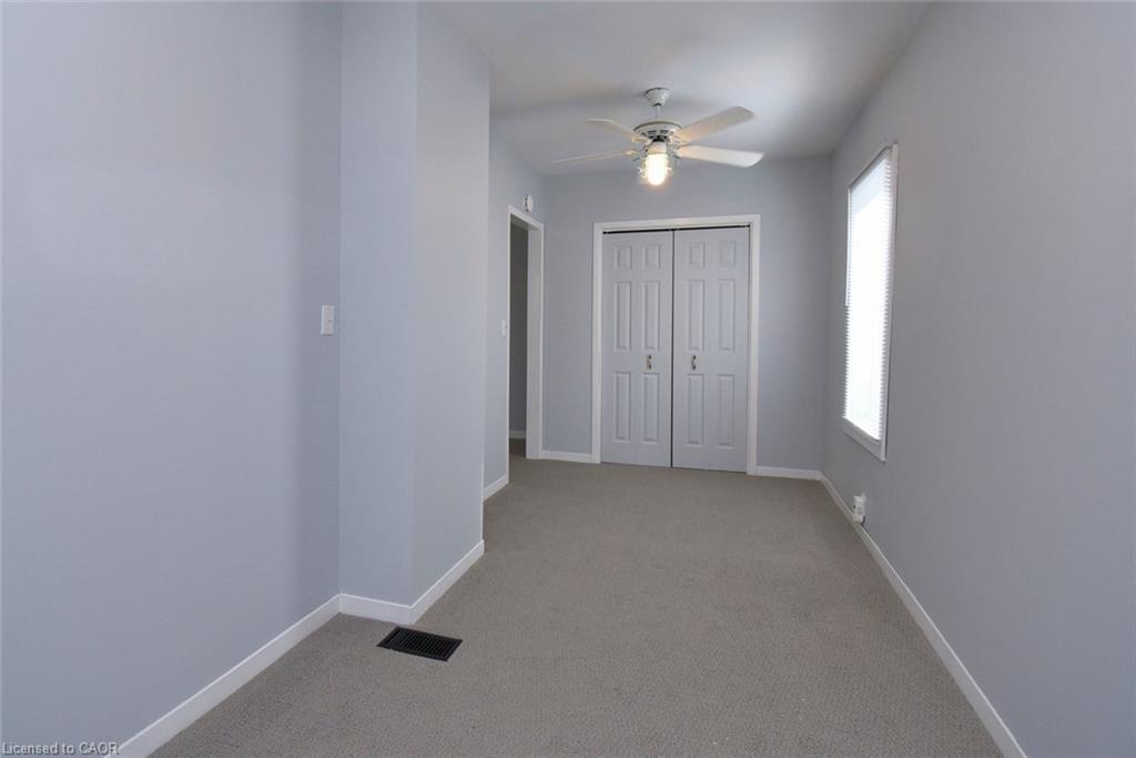 17 Craigroyston Road, Hamilton, ON - Indoor Photo Showing Other Room
