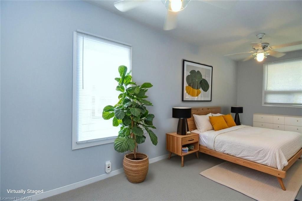 17 Craigroyston Road, Hamilton, ON - Indoor Photo Showing Bedroom