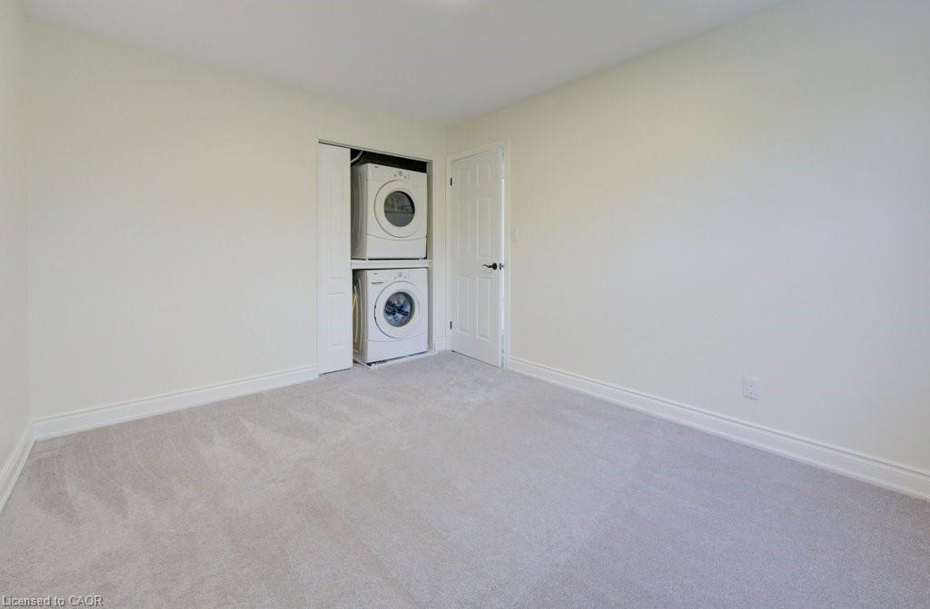 582 Chamberlain Road, Burlington, ON - Indoor Photo Showing Laundry Room