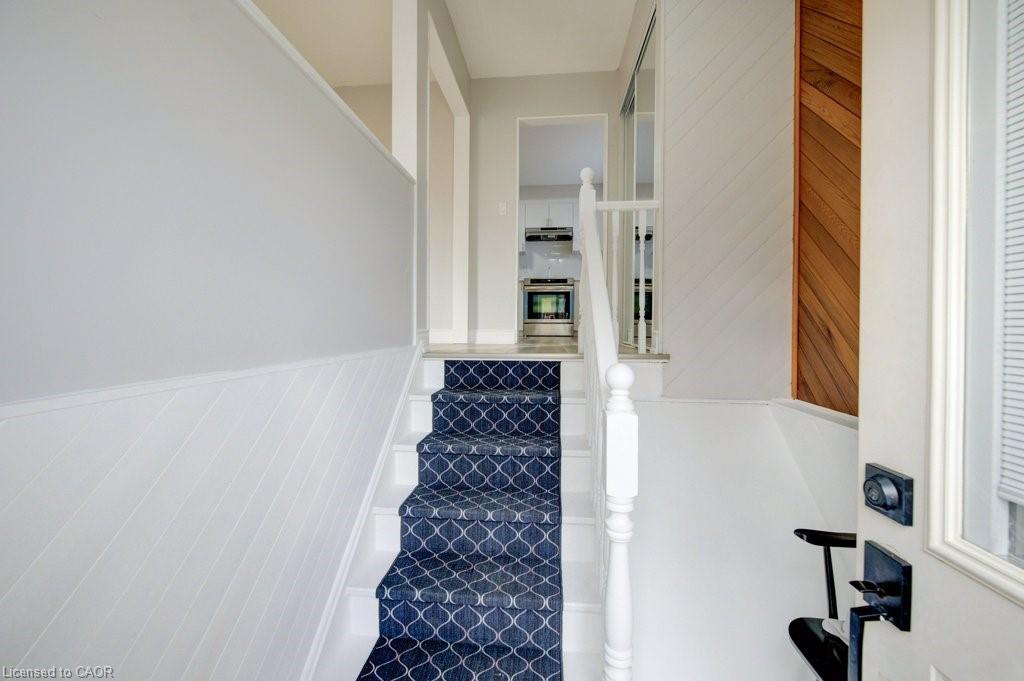 582 Chamberlain Road, Burlington, ON - Indoor Photo Showing Other Room