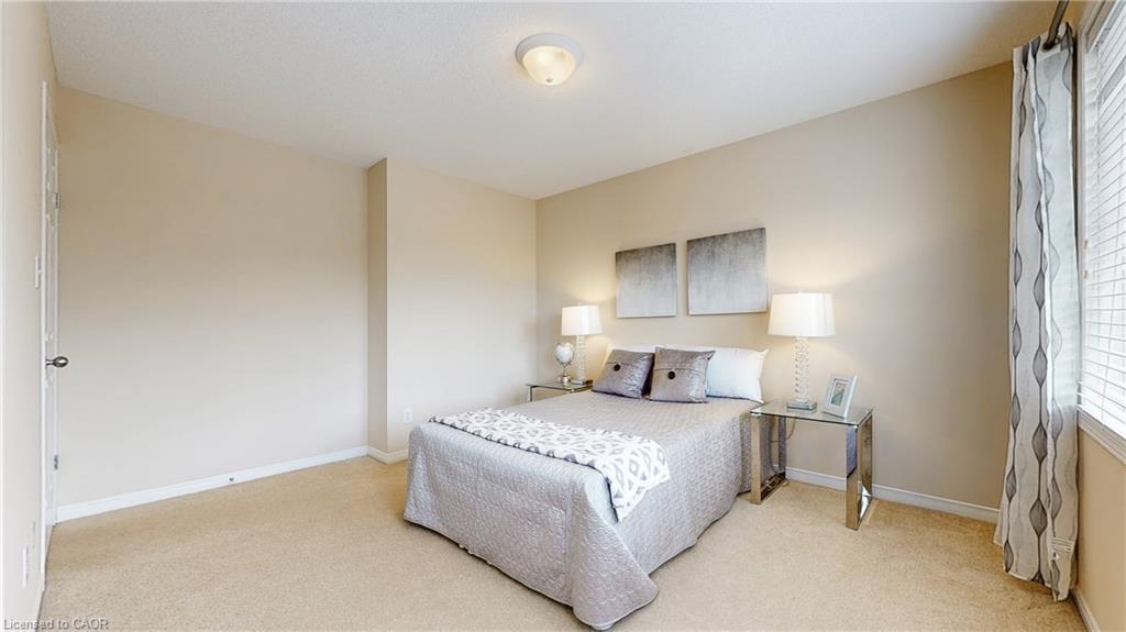 6-950 Highland Road W, Kitchener, ON - Indoor Photo Showing Bedroom