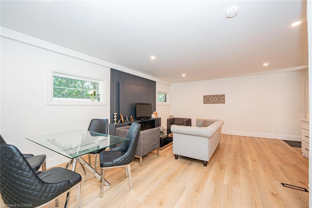 8767 Twiss Road, Milton, ON - Indoor