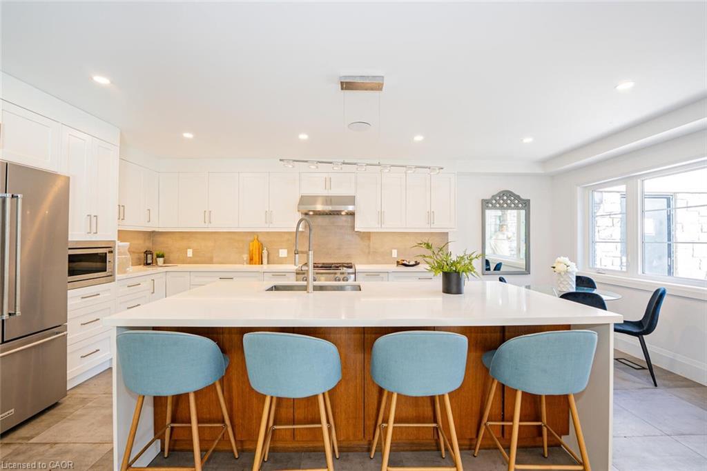 8767 Twiss Road, Milton, ON - Indoor