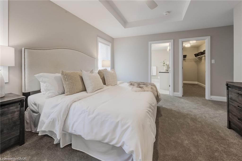 435 Westhaven Street, Waterloo, ON - Indoor Photo Showing Bedroom