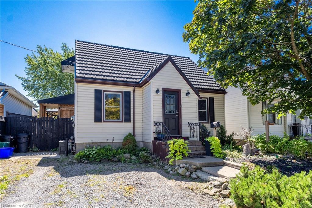 4 Lincoln Avenue, St. Catharines, ON - Outdoor