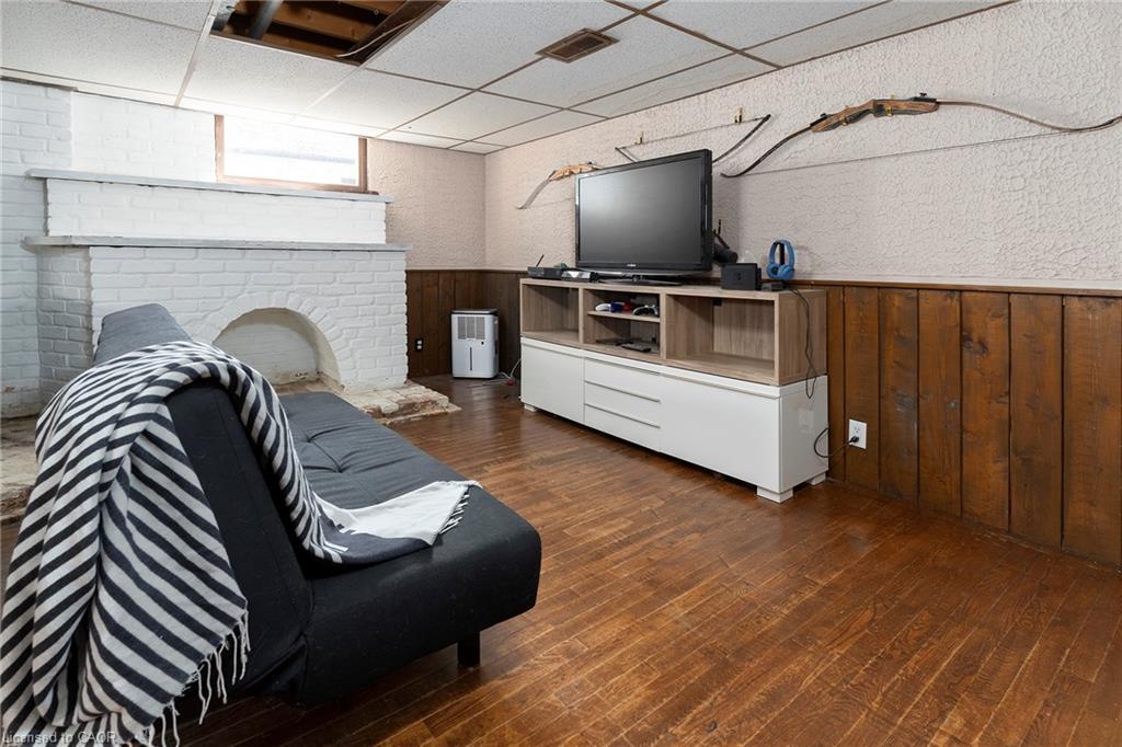 426 Clare Avenue, Welland, ON - Indoor