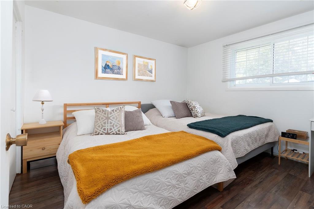 426 Clare Avenue, Welland, ON - Indoor Photo Showing Bedroom