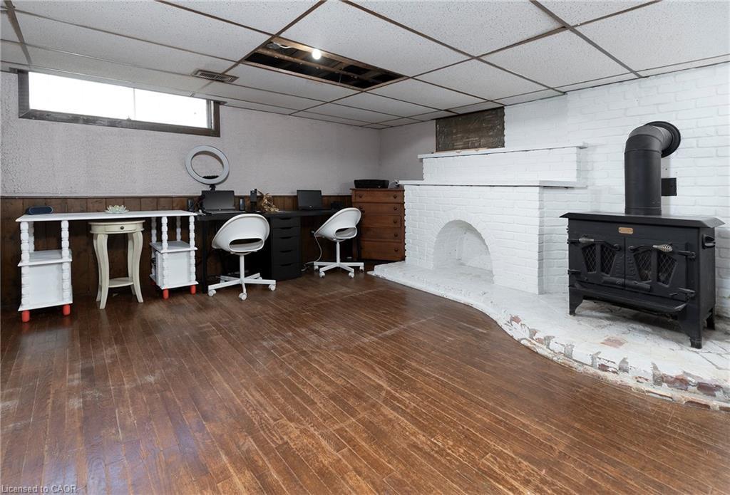 426 Clare Avenue, Welland, ON - Indoor Photo Showing Other Room