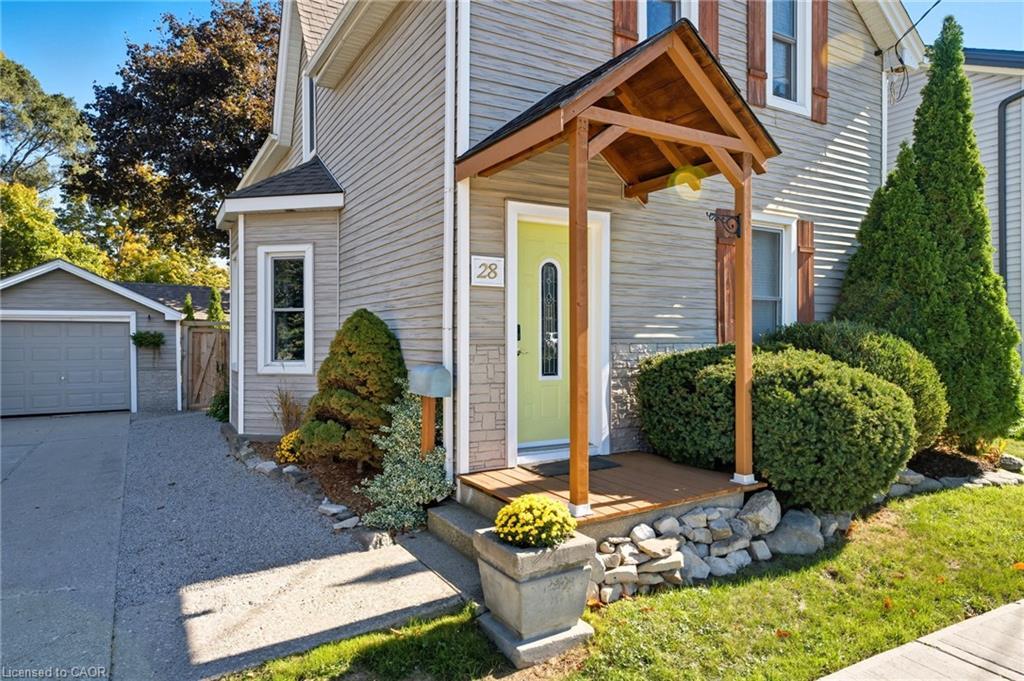 28 Mount Pleasant Street, Brantford, ON - Outdoor