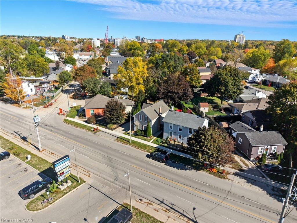 28 Mount Pleasant Street, Brantford, ON - Outdoor With View