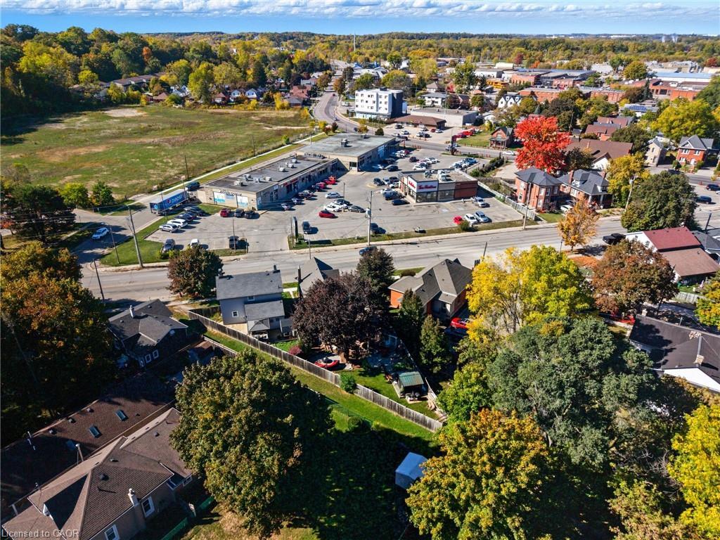 28 Mount Pleasant Street, Brantford, ON - Outdoor With View