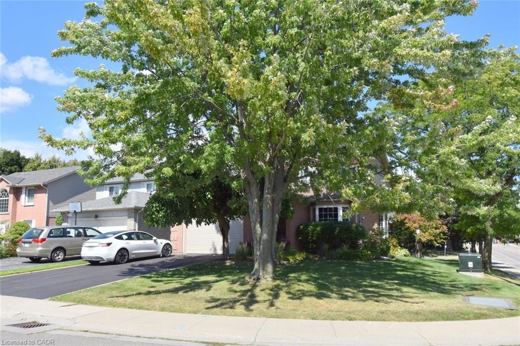 2 Novoco Drive, Hamilton, ON - Outdoor