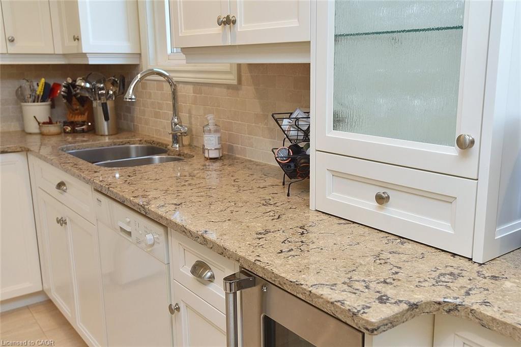 2 Novoco Drive, Hamilton, ON - Indoor Photo Showing Kitchen With Double Sink