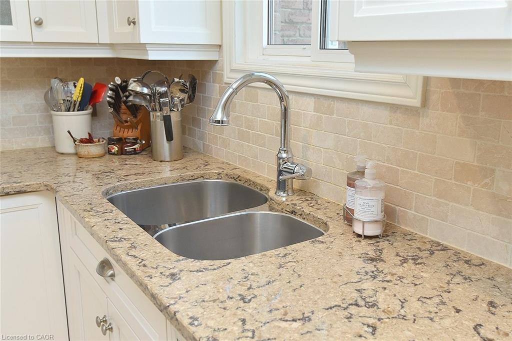 2 Novoco Drive, Hamilton, ON - Indoor Photo Showing Kitchen With Double Sink