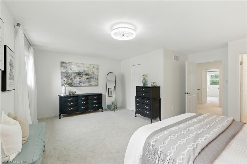 23-415 River Oaks Boulevard W, Oakville, ON - Indoor Photo Showing Bedroom